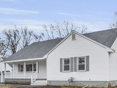 79 Moody St, North Andover, MA, 01845