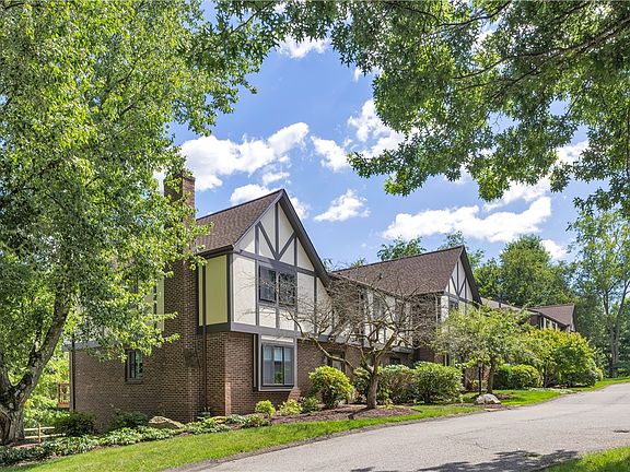 4th image of 303 Olde Ingomar Ct