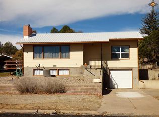 1436 S 5th St, Raton, NM 87740