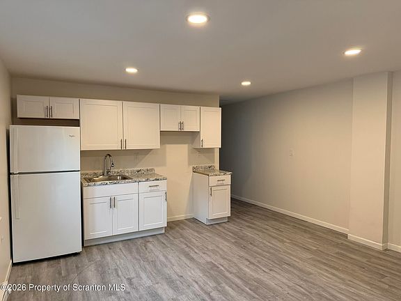 4th image of 1161 Luzerne St Floor 2