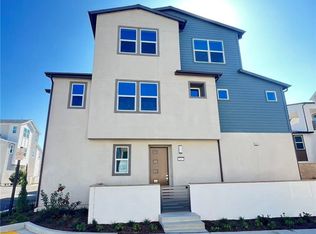 330 Proctor, Irvine, CA 92618