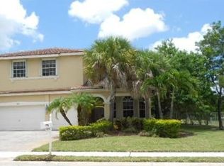676 SW 159th Way, Pembroke Pines, FL 33027