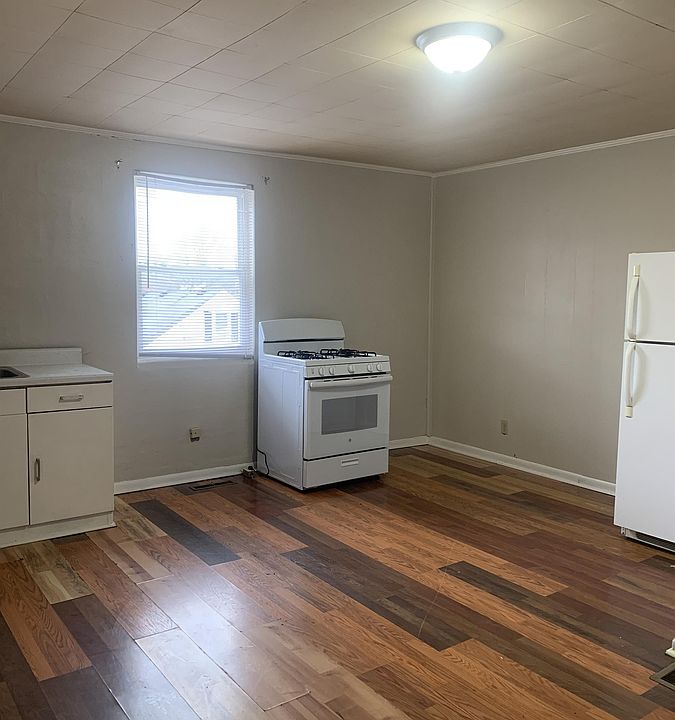 212 Washington Apartments Stanton, KY Zillow