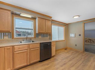 16409 N Old Mackinaw Rd, Cheboygan, MI 49721