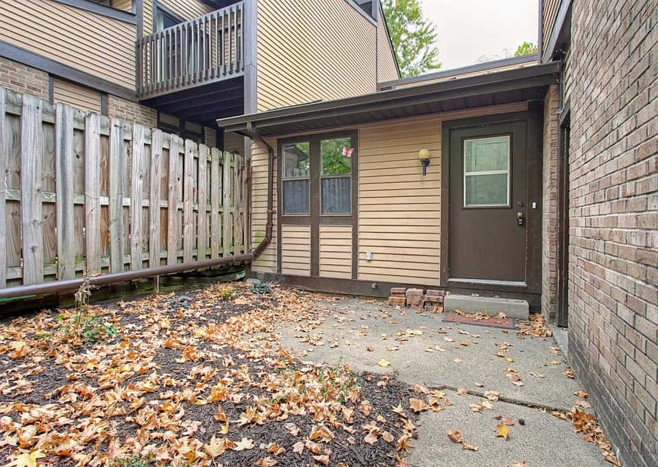 1st image of 3 Caribou Ct