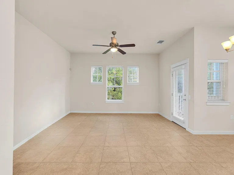 3900 Threadgill St #21 — Photo 3