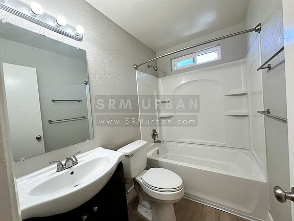 3rd image of 4435 Ohio St APT 7