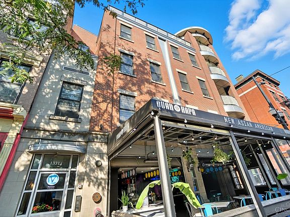 4th image of 1331 Vine Street