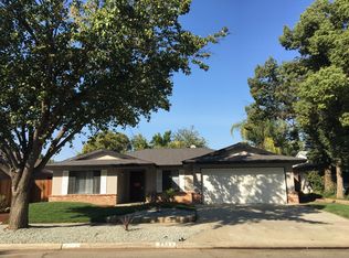 5953 E McKenzie Ave, Fresno, CA 93727