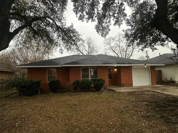 1708 Effie Ln, Pasadena, TX 77502