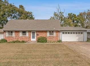 828 Melody Ln, Blytheville, AR 72315
