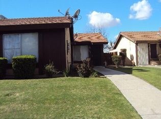3025 N Half Moon Dr APT B, Bakersfield, CA 93309