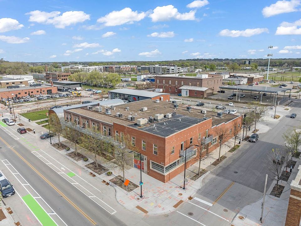 1st image of 301 E Court Ave #207