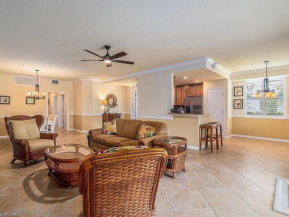5th image of 3165 Aviamar CIR #101