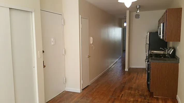 Rented by OGI Management | media 29