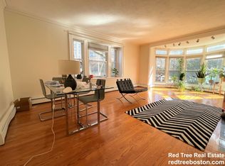 17 Regent Cir APT 3, Brookline, MA 02445