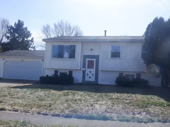 4121 Aspen Dr, Kalamazoo, MI 49006