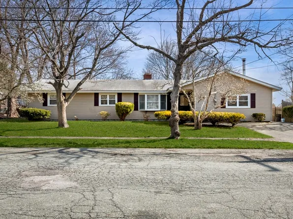 7 Wellesley Rd, Beverly, MA 01915