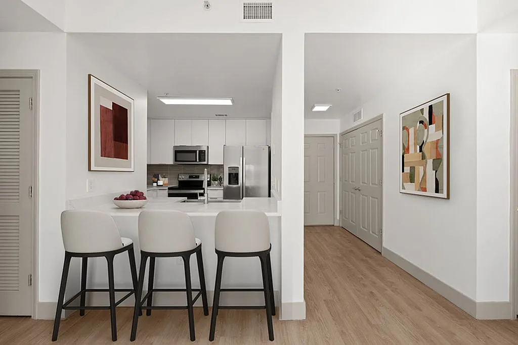 The Kensington — Photo 1