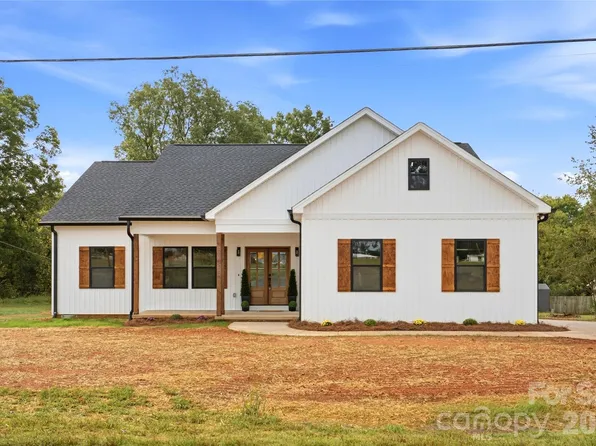 3733 E Us Highway 70, Claremont, NC 28610