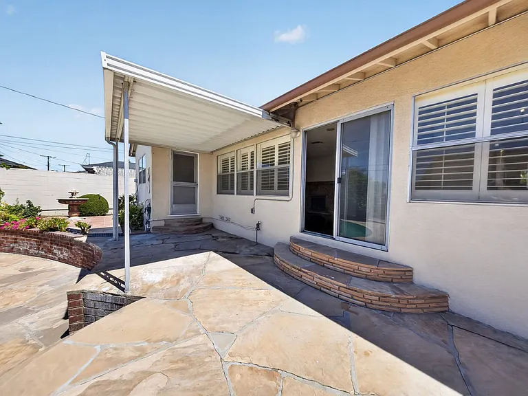 2025 Jolley Dr — Photo 24
