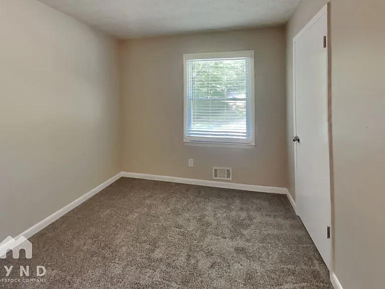 3798 Leach Rd — Photo 13