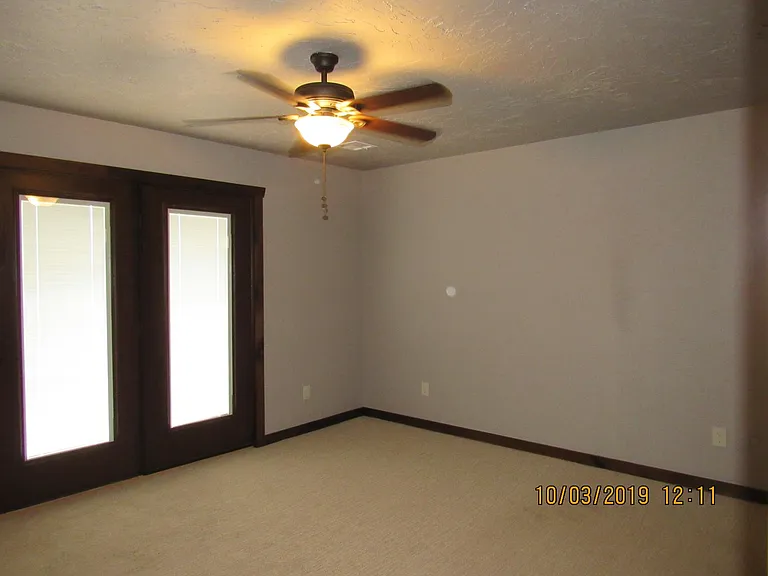 521 NW Eagles Landing Pl — Photo 22