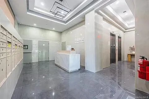 1 bed, 550 sqft, $2,800 — Photo 3