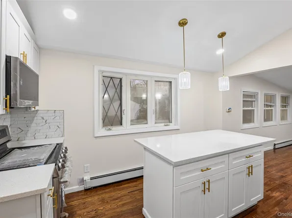 7 Pomper Drive, East Northport, NY 11731