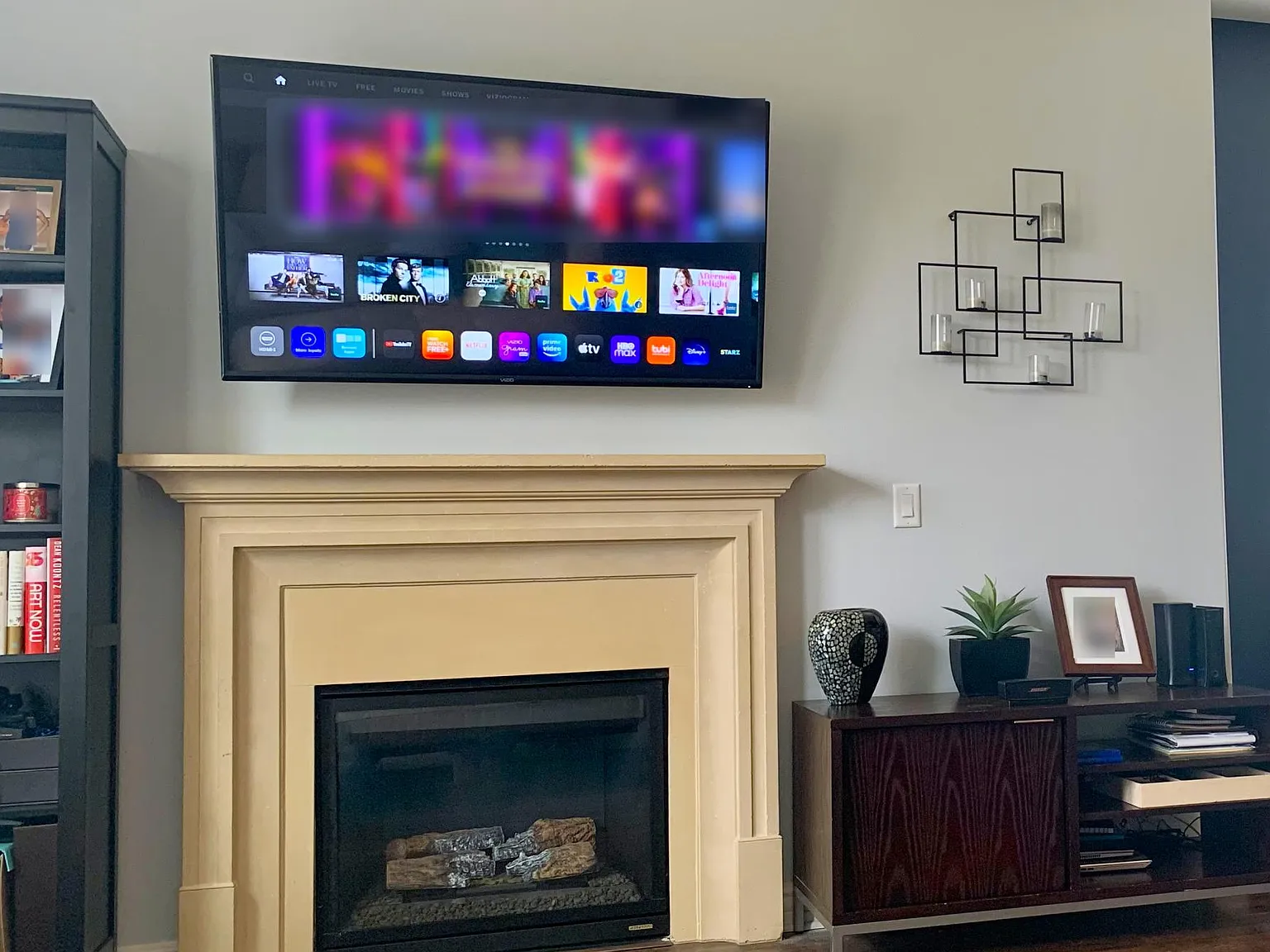 7507 Jerez Ct — Photo 3