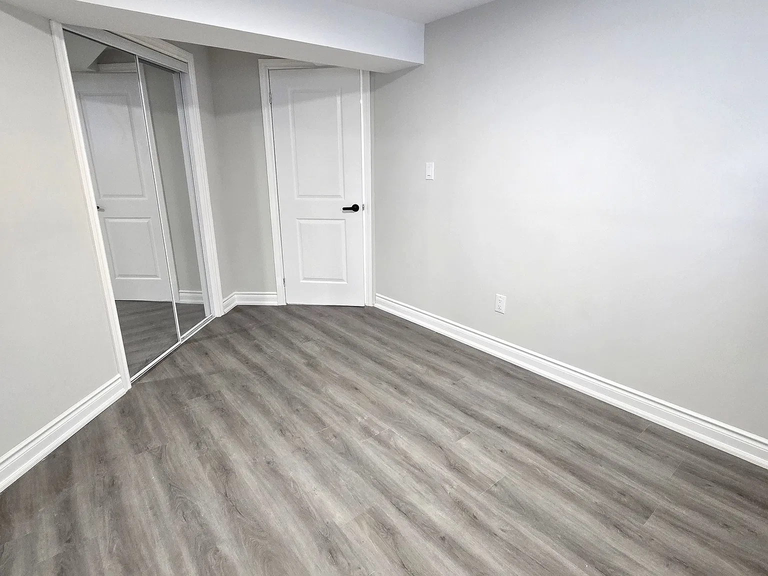 2 bed, $1,950 — Photo 4