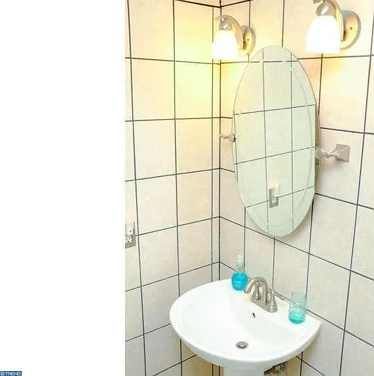 1805 Ravens Crest Dr — Photo 12