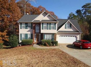 5473 Forest Dr, Loganville, GA 30052