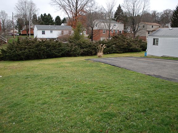 2nd image of 124 Meadow Dr