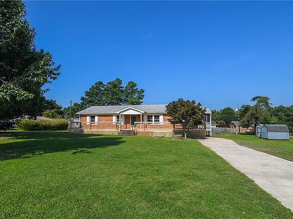 2nd image of 5802 Tysinger Dr