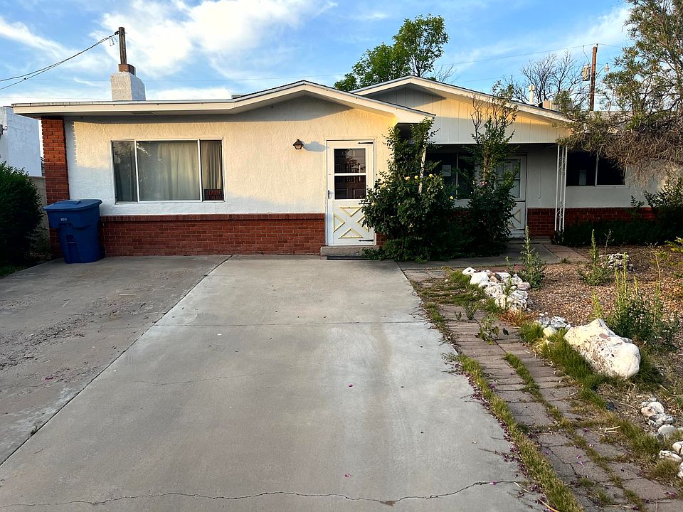 1st image of 704 Miller Pl