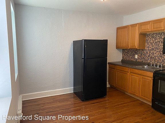 3rd image of 3840 Haverford Ave APT 1