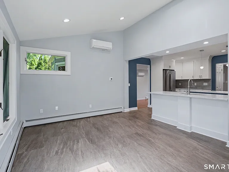 145 Casmir Dr — Photo 12