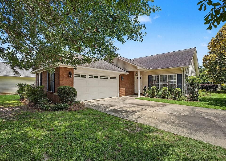 1st image of 127 Rachel Ln
