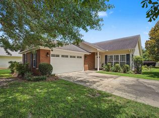 127 Rachel Ln, Thomasville, GA 31792