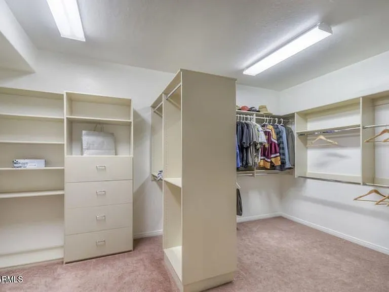 1690 W Bartlett Way — Photo 16