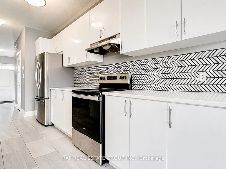 127 Ian Ormston Dr — Photo 14