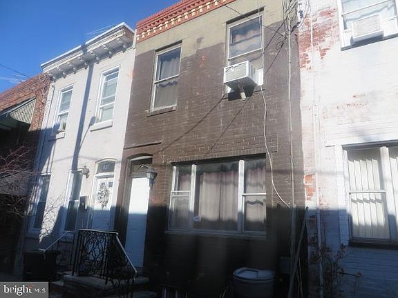 2nd image of 635 Gerritt St