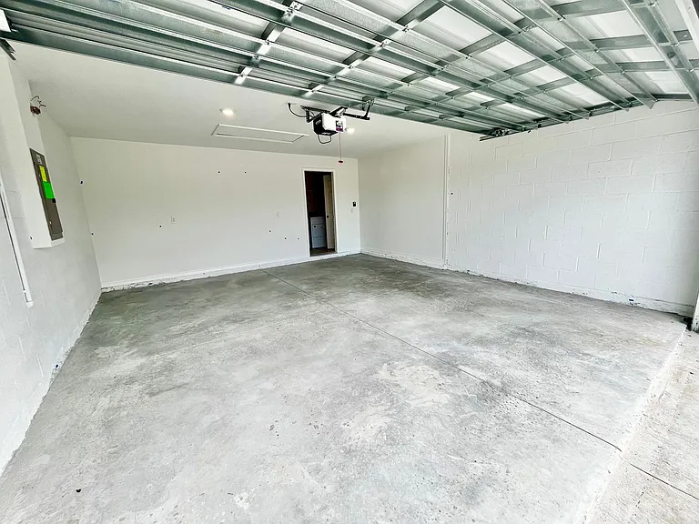14664 Gallop Run Dr — Photo 24