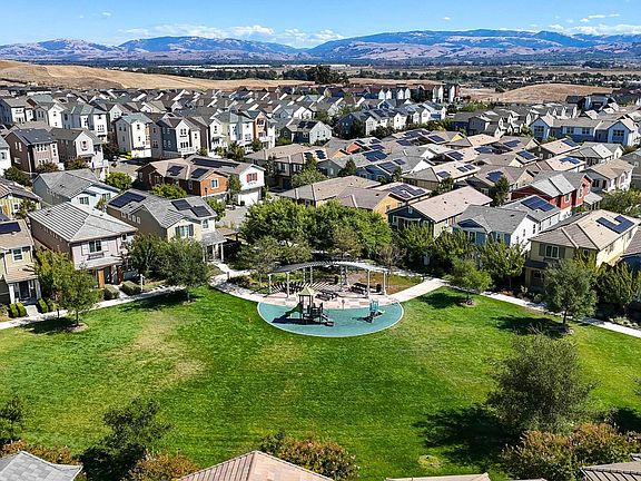 4th image of 2178 Panorama Ct