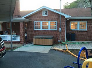 334 Airport Rd, Bluefield, WV 24701