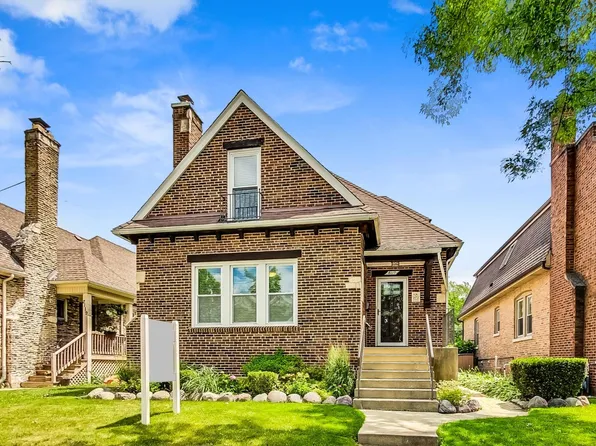 8117 N Osceola Ave, Niles, IL 60714