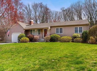 9 Prancing Rd, Chelmsford, MA 01824