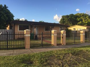 11871 SW 179th Ter, Miami, FL 33177