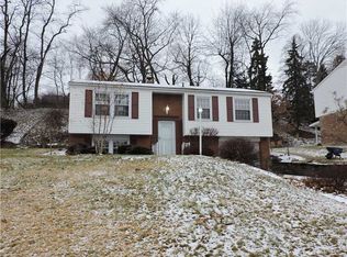 5924 Dublin Rd, Bethel Park, PA 15102